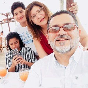 Meet your Posher, Pedro jose